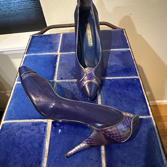 1980s Deep Purple/ Blue Leather Snakeskin 4" High Heels by Jade East- sz 8 B - Picture 2 of 13